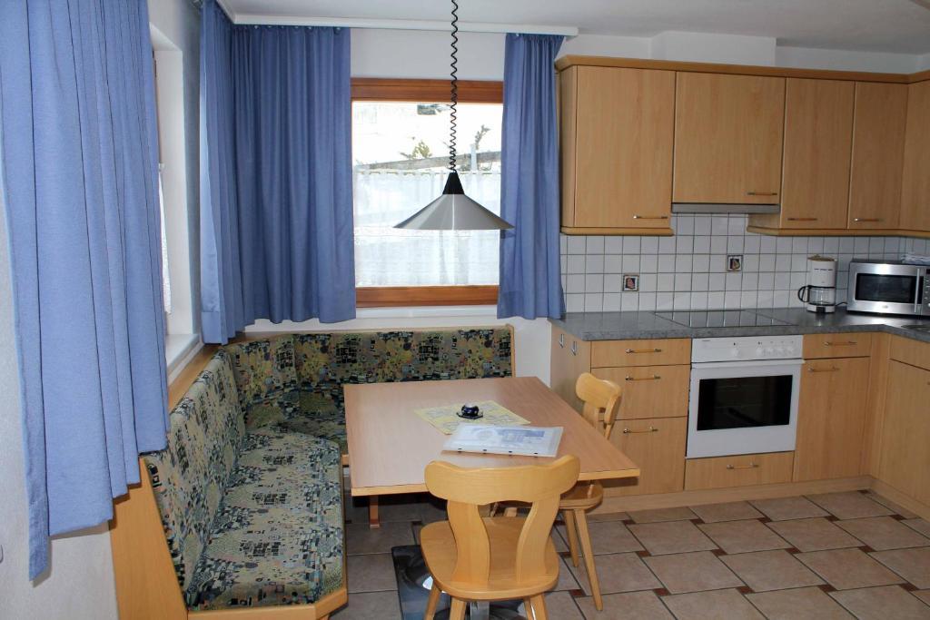 Chasa Vaidum Lejlighed Samnaun Værelse billede